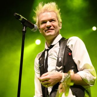 DOWNLOAD 2017: NO. 40 – SUM 41 – 50 BANDS IN 50 DAYS