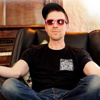 SPICE GIRLS COST US NO.1 SAYS TERRORVISION MAINMAN